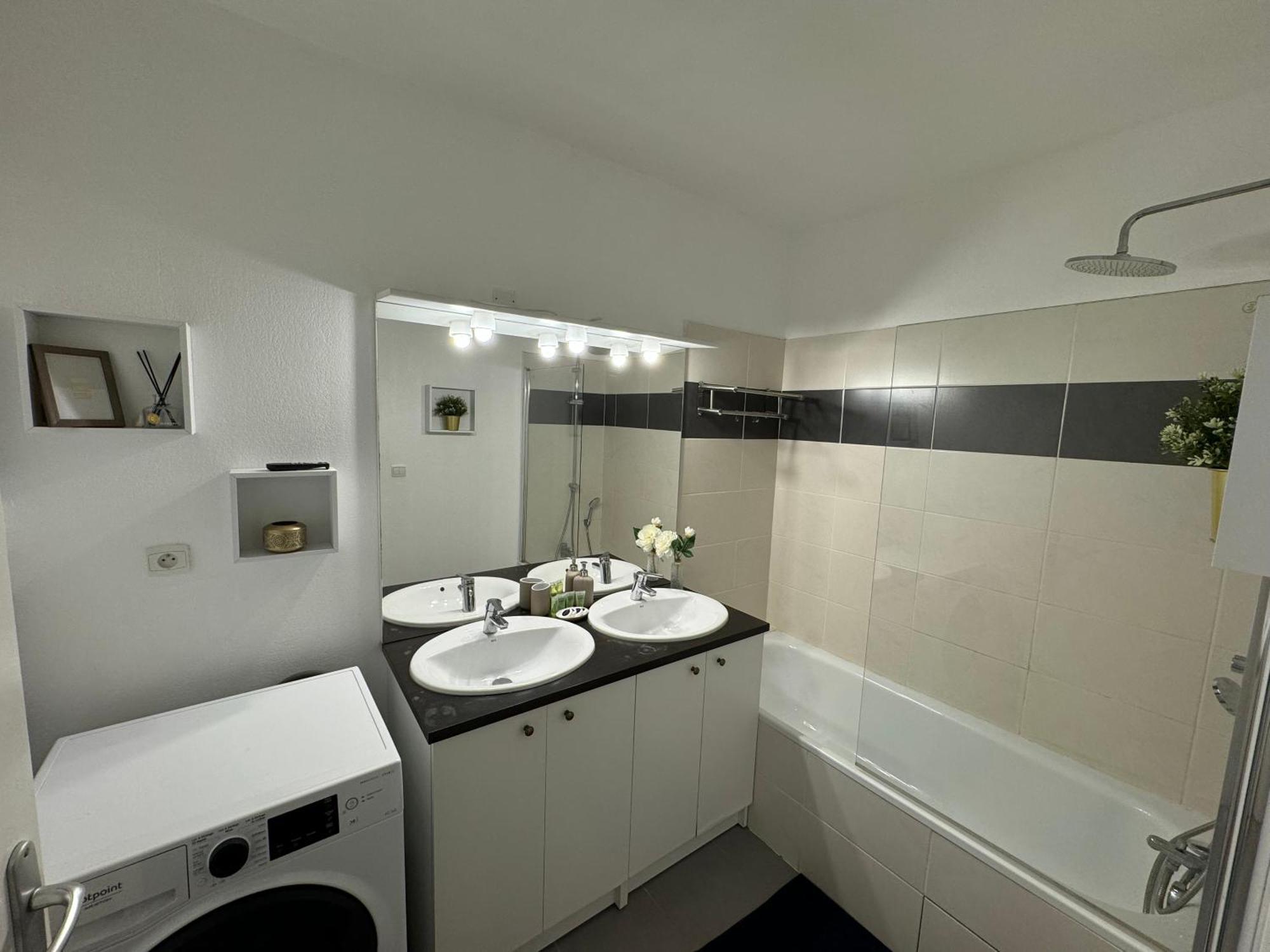 Cosy Appart T3 Au Pied Du Metro Et Commerces Тулуза Екстериор снимка